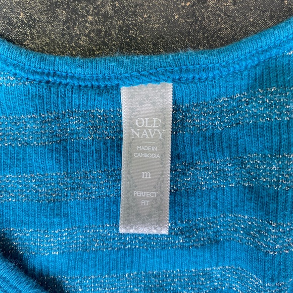 Set of four tank tops, turquoise, green, and gray with lace - Picture 9 of 9